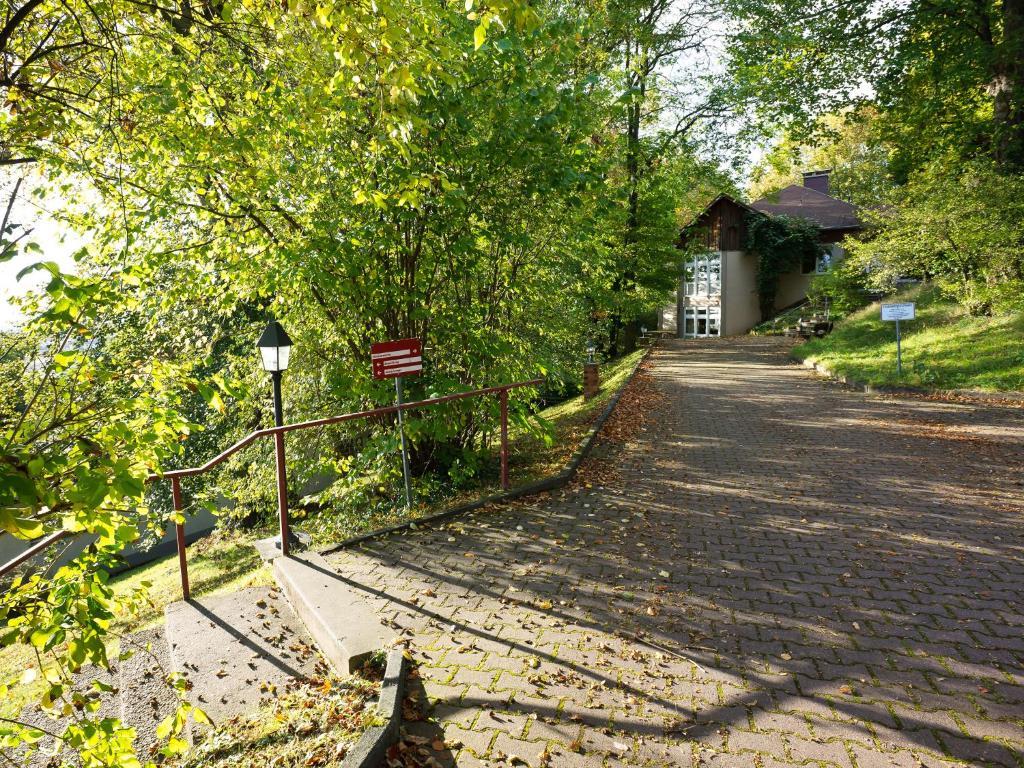 Hotel Babalou Im Burckhardthaus ゲルンハウゼン エクステリア 写真